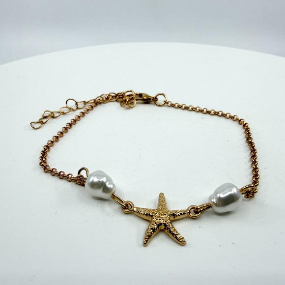 Jewelry - Gold Tone Starfish Bracelet Coastal Beach Jewelry White Pearl Accent Trendy Gift